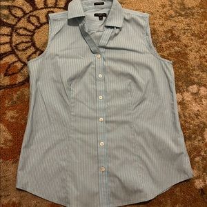 Talbots sleeveless light blue striped blouse, size 2P Wrinkle Resistant